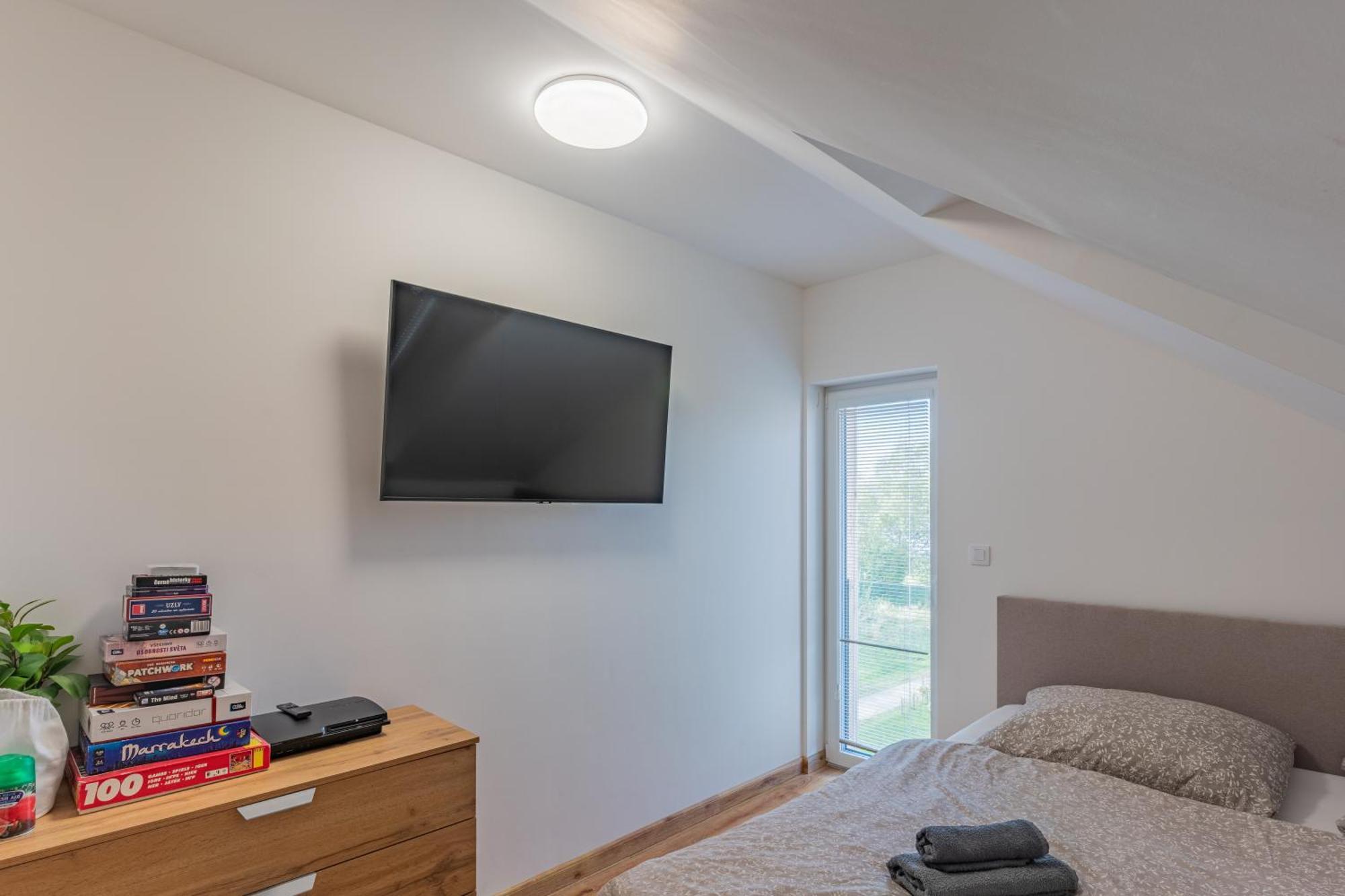 Apartman แชร์นาฟ โปชูมาวี ภายนอก รูปภาพ