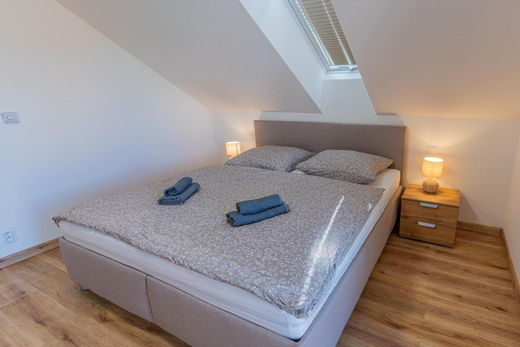 Apartman แชร์นาฟ โปชูมาวี ภายนอก รูปภาพ